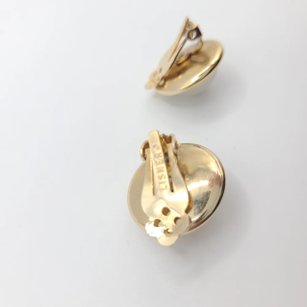 Vintage Signed Lisner Clip on  Gold Earrings - Picture 4 of 7